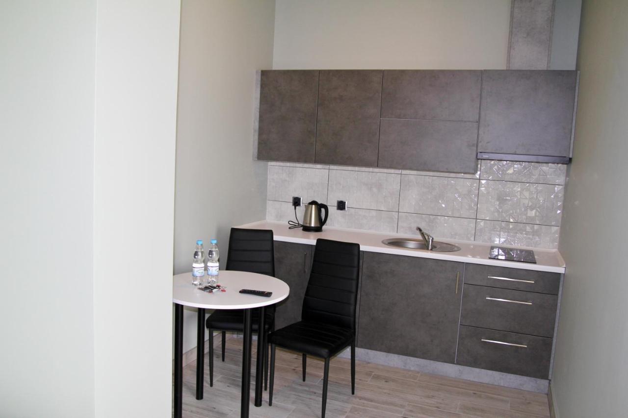 Motel Lunar Oswiecim Bagian luar foto